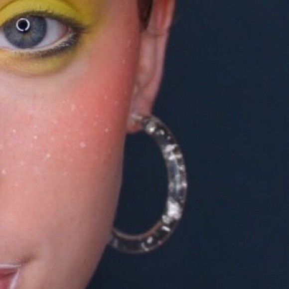 Transparent Resin with silver accents hoops - Picture 4 of 4